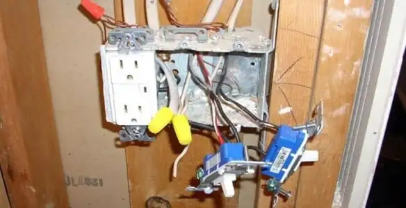 gfci circuits service wiring and upgrading electrical outlets with ground fault protection in Grand Rapids, MI